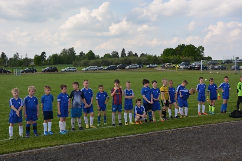 jubileusz V lecia szkółki piłkarskiej GOKSir w Lipcach Reymontowskich 21 maja 2