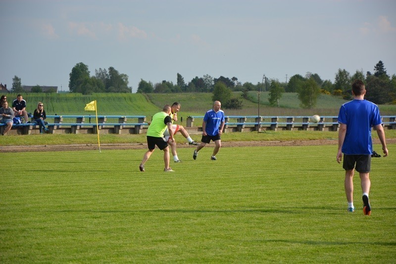 jubileusz V lecia szkółki piłkarskiej GOKSir w Lipcach Reymontowskich 21 maja 30