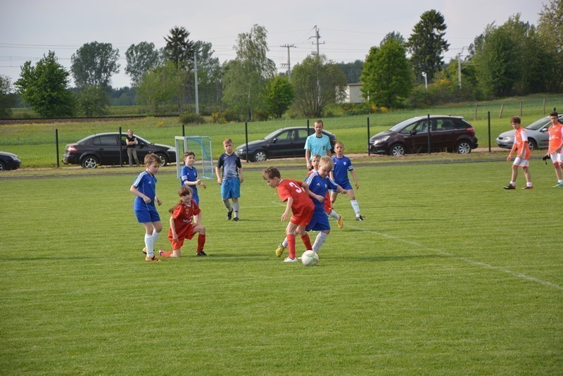 jubileusz V lecia szkółki piłkarskiej GOKSir w Lipcach Reymontowskich 21 maja 6