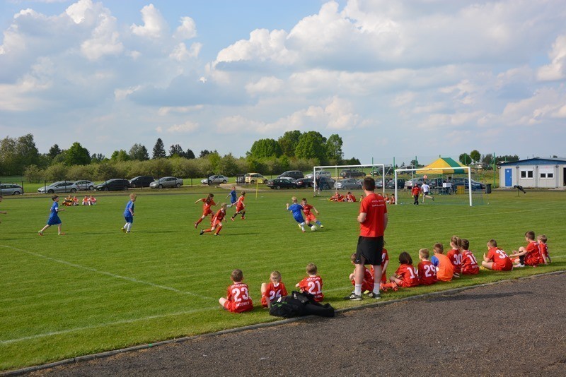 jubileusz V lecia szkółki piłkarskiej GOKSir w Lipcach Reymontowskich 21 maja 7