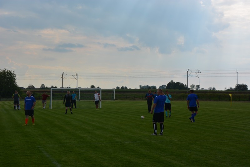 jubileusz V lecia szkółki piłkarskiej GOKSir w Lipcach Reymontowskich 21 maja 9